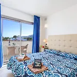 Villa Ola By
